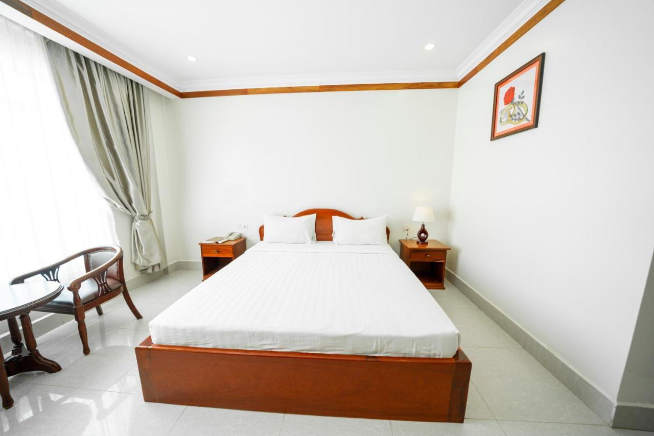 Pursat Riverside Hotel & Spa Esterno foto