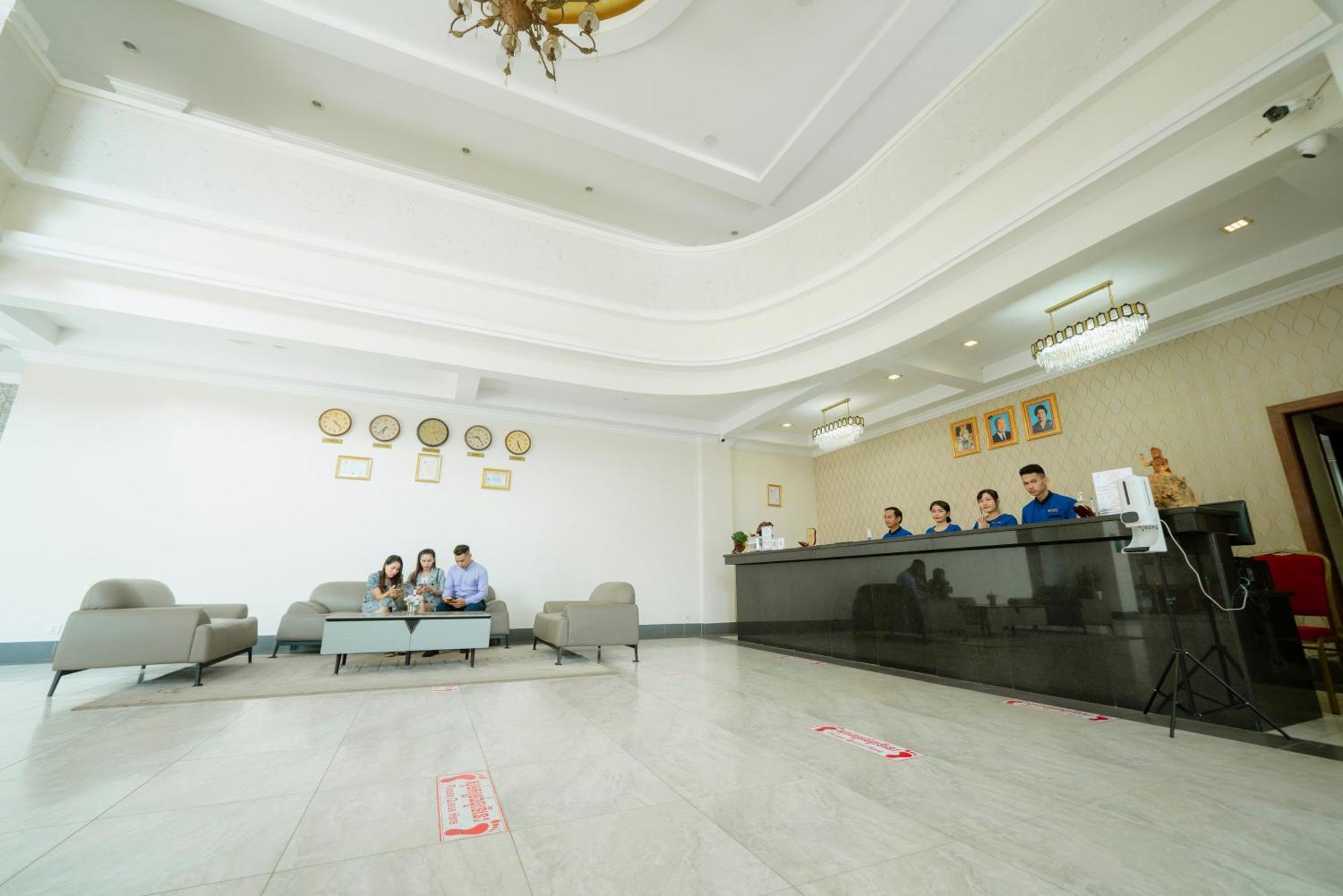 Pursat Riverside Hotel & Spa Esterno foto