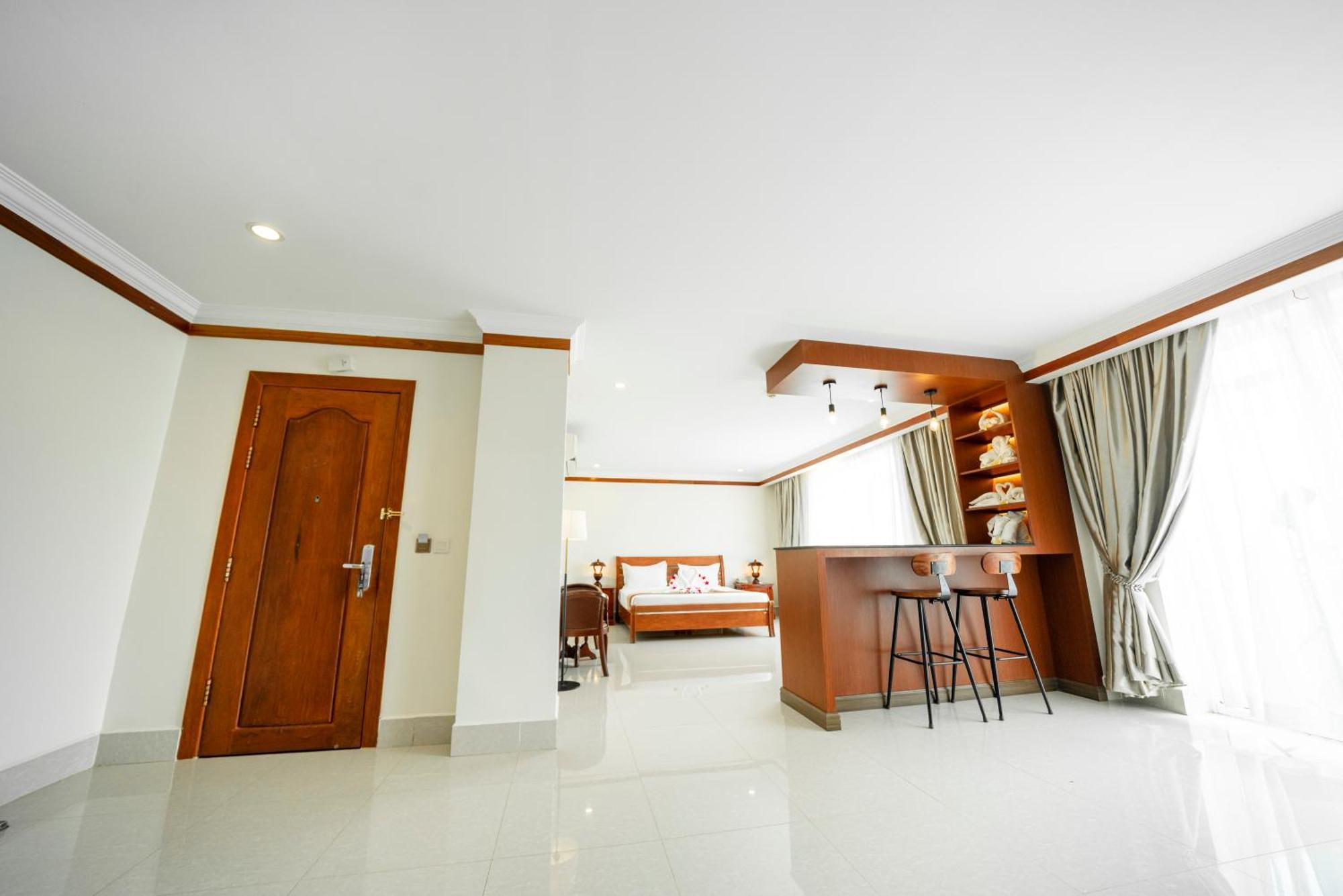 Pursat Riverside Hotel & Spa Esterno foto