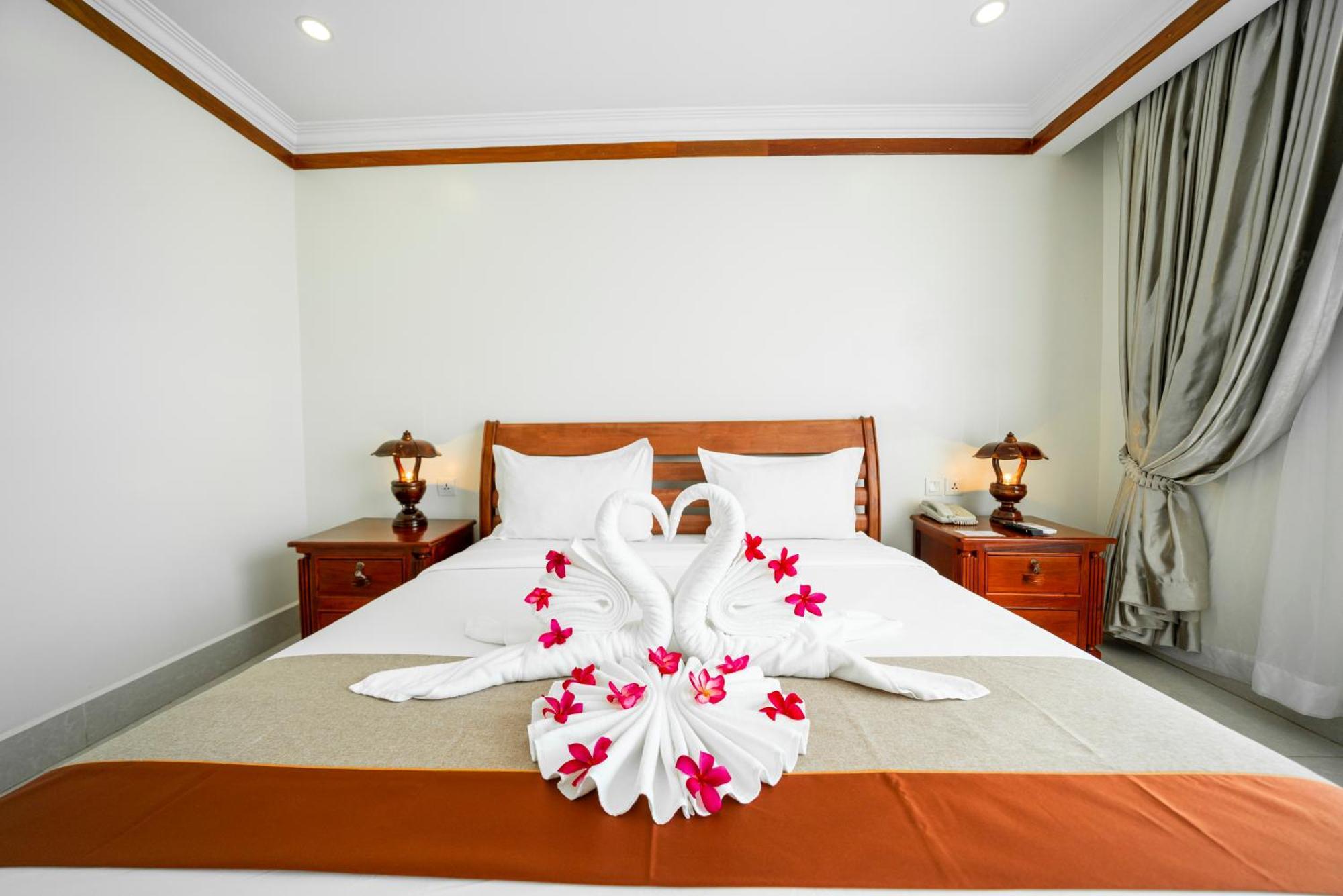 Pursat Riverside Hotel & Spa Esterno foto