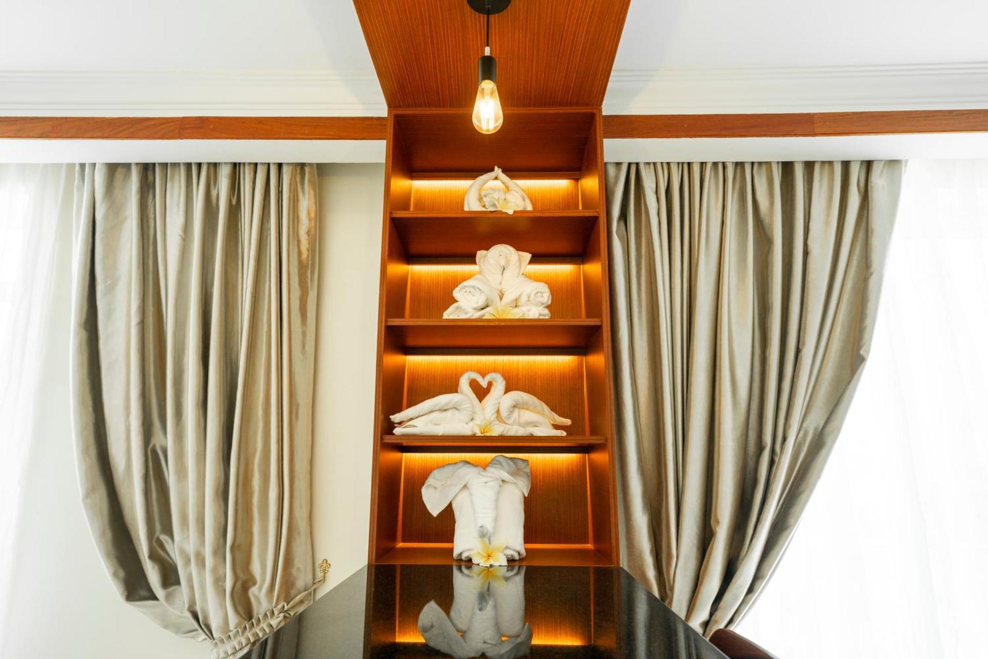 Pursat Riverside Hotel & Spa Esterno foto