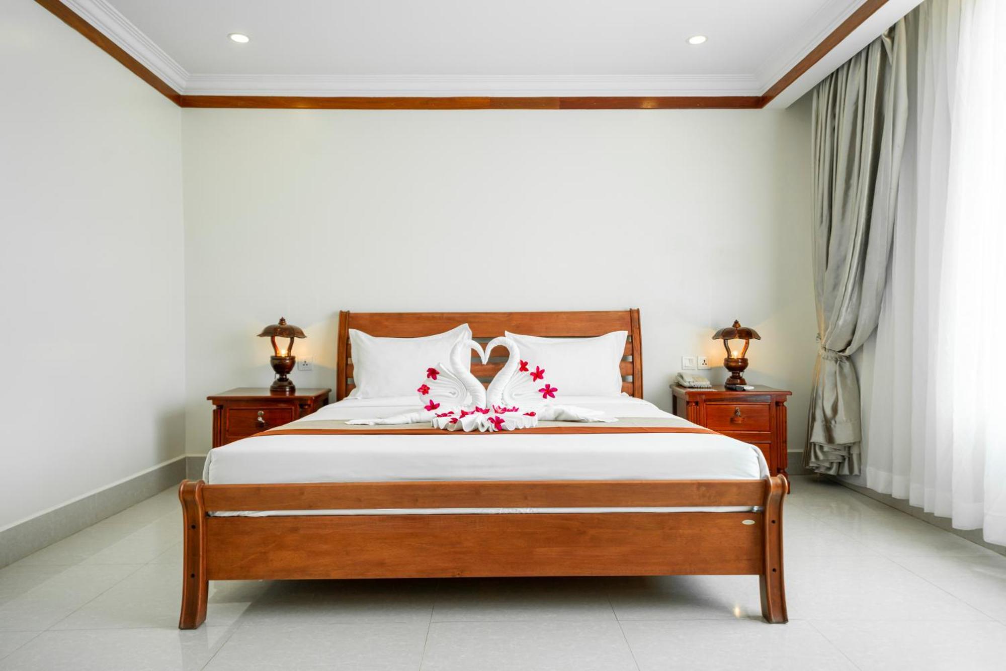 Pursat Riverside Hotel & Spa Esterno foto