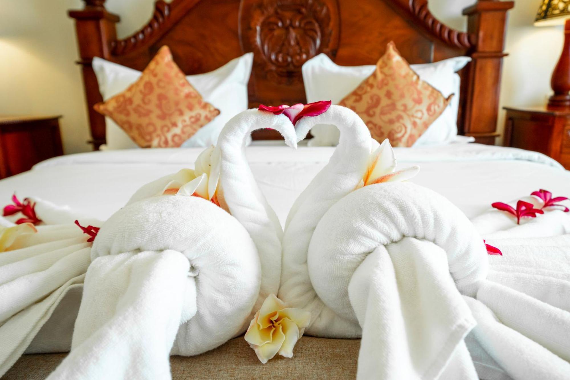 Pursat Riverside Hotel & Spa Esterno foto