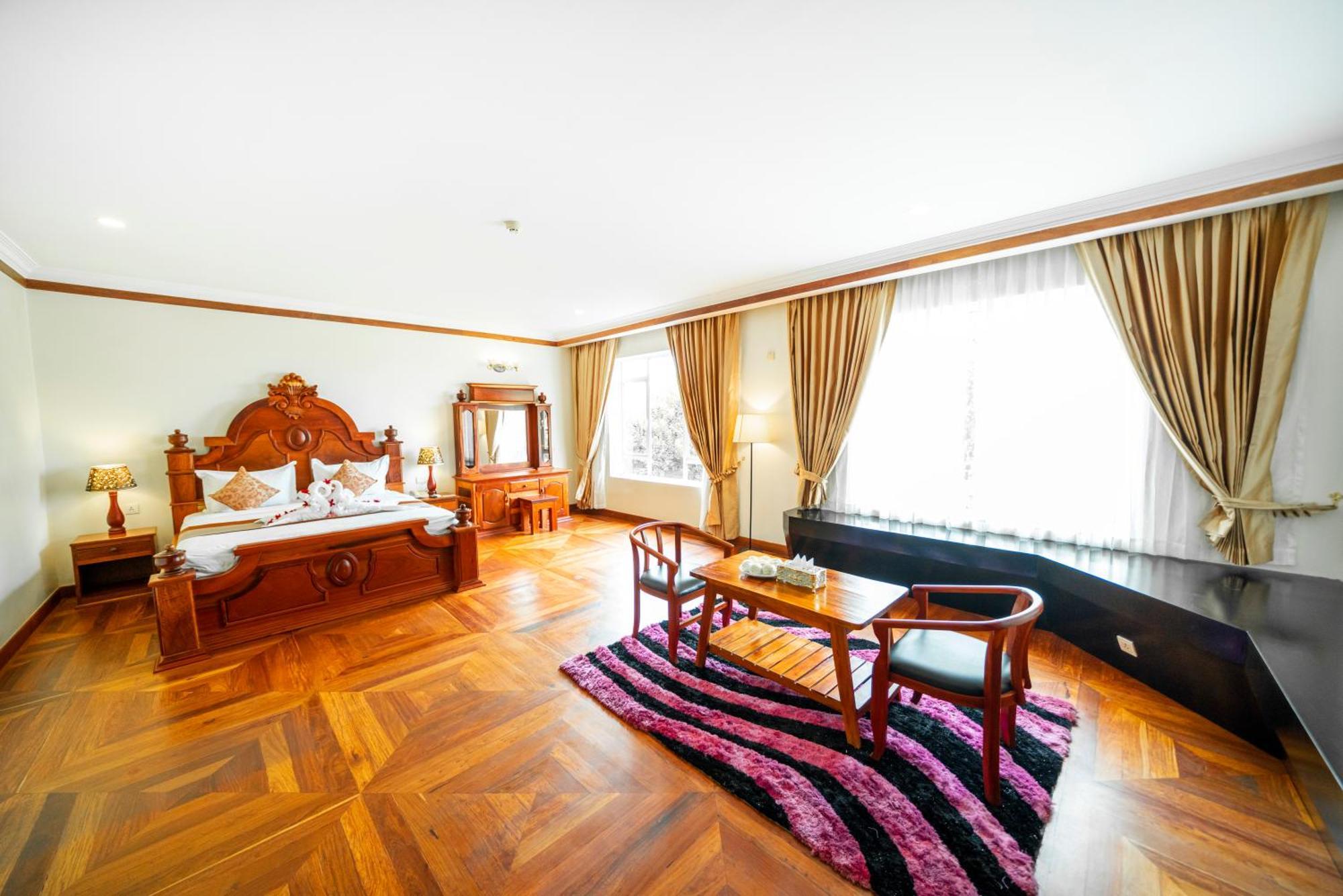 Pursat Riverside Hotel & Spa Esterno foto