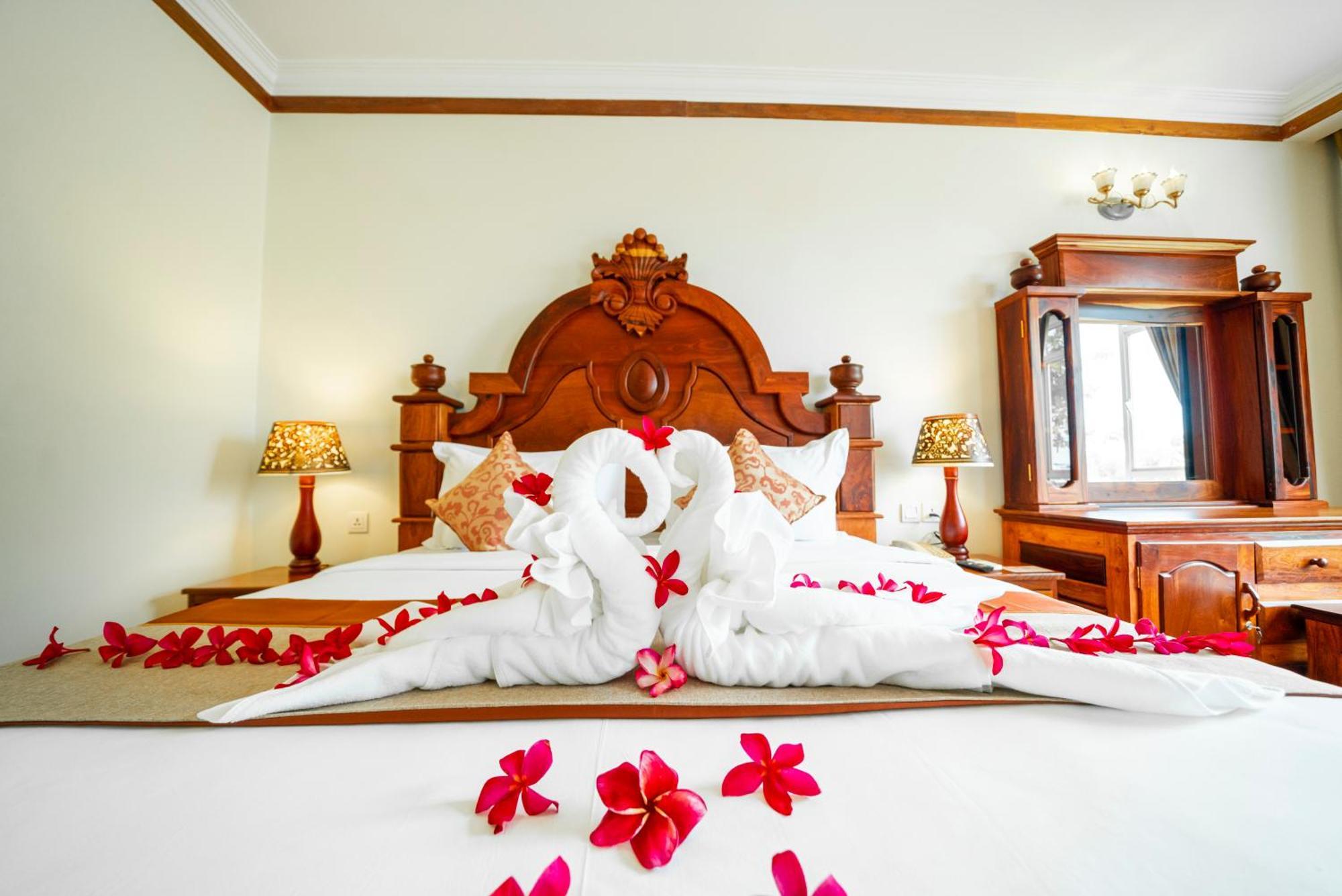 Pursat Riverside Hotel & Spa Esterno foto