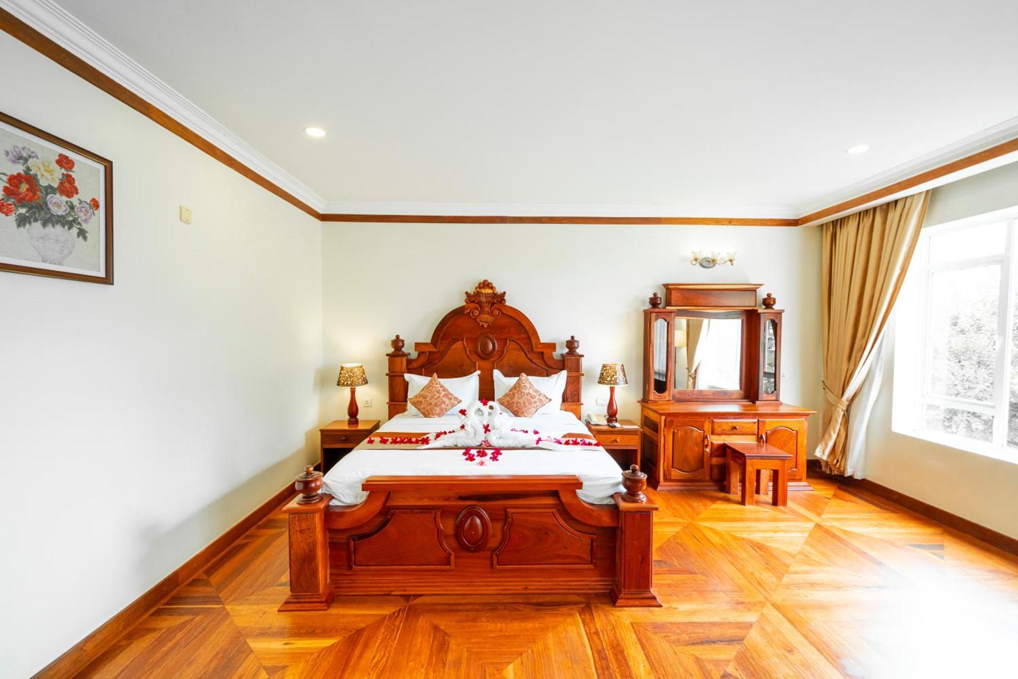 Pursat Riverside Hotel & Spa Esterno foto