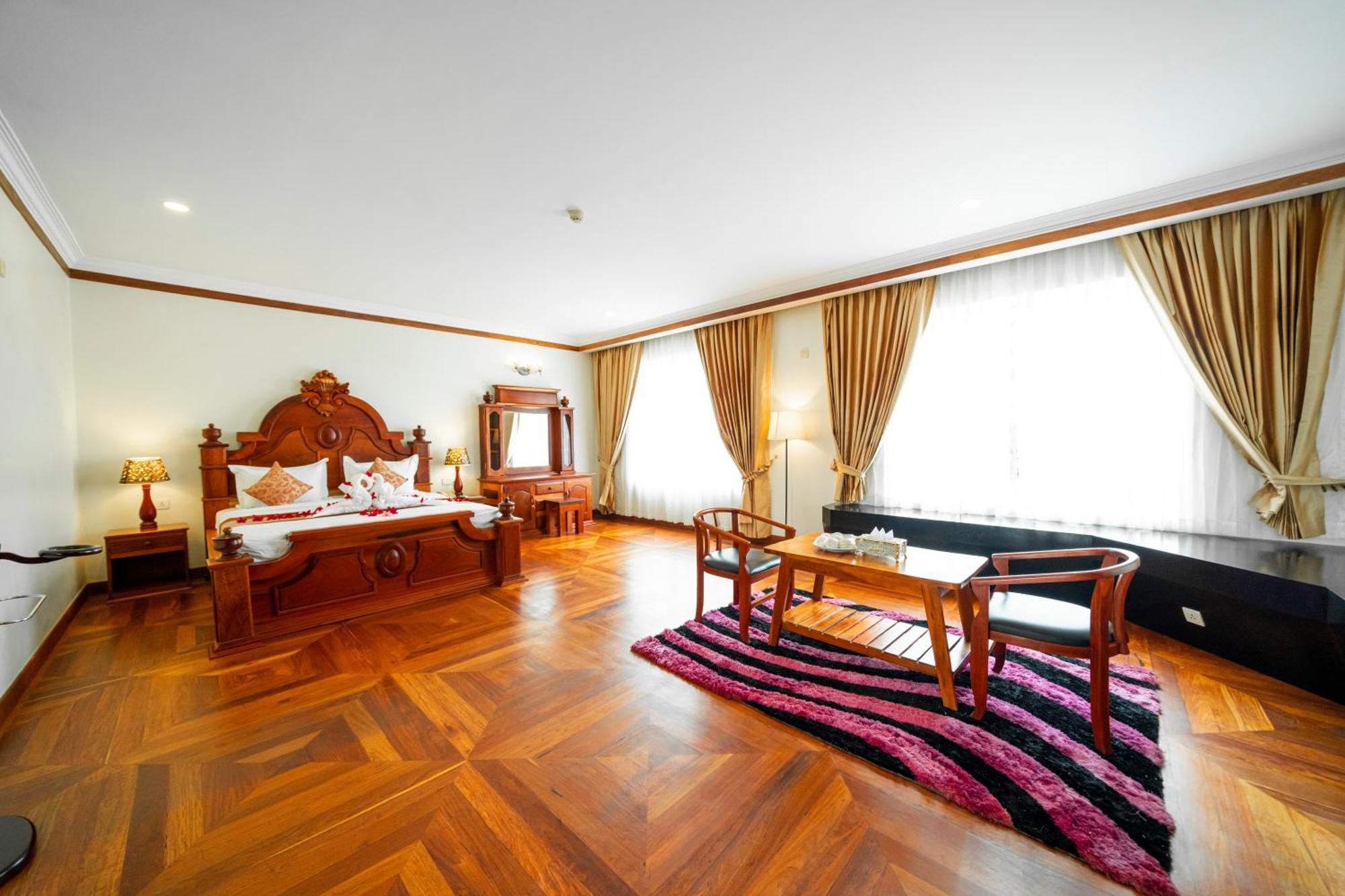 Pursat Riverside Hotel & Spa Esterno foto